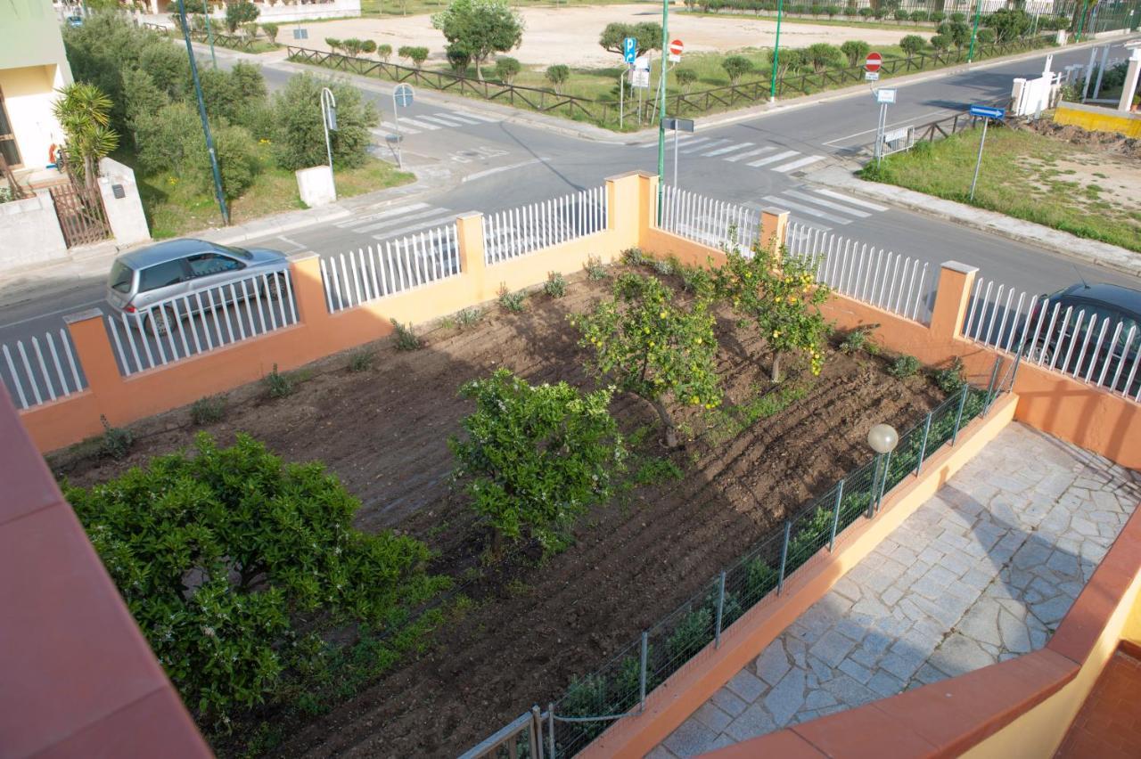 Lemon Apartments Villasimius Exterior photo